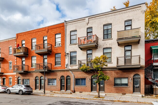 5599 Hadley Rue
