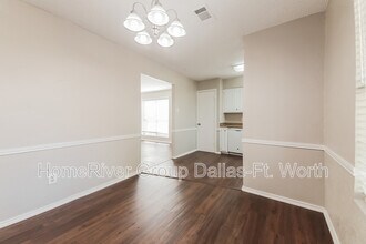 5100 Edgewater Dr in Rowlett, TX - Building Photo - Building Photo