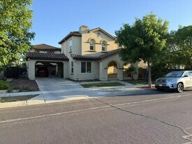 2768 Garrett Pl in Woodland, CA - Building Photo
