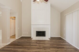 906 Waybourne Way in Lake Mary, FL - Building Photo - Building Photo