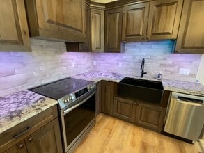 80 Foster St in Peabody, MA - Building Photo - Building Photo