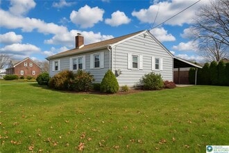 1103 N Van Buren St in Allentown, PA - Building Photo - Building Photo