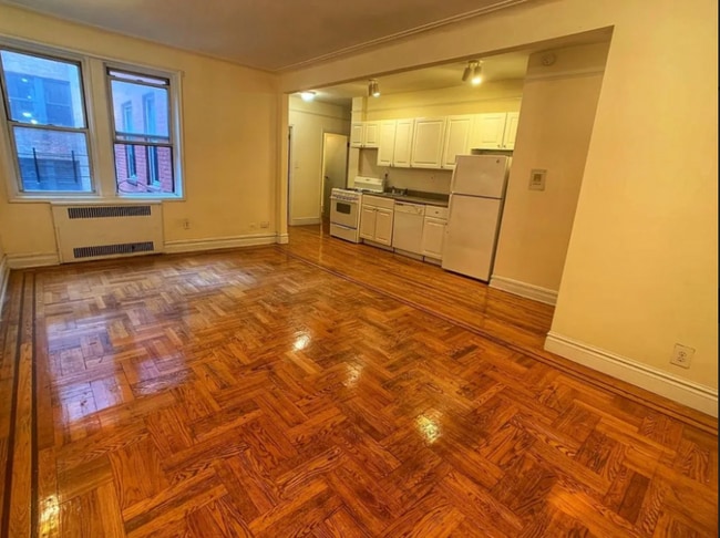 property at 102 Albemarle Rd