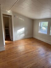 619 Riverside Dr in Augusta, ME - Building Photo - Building Photo