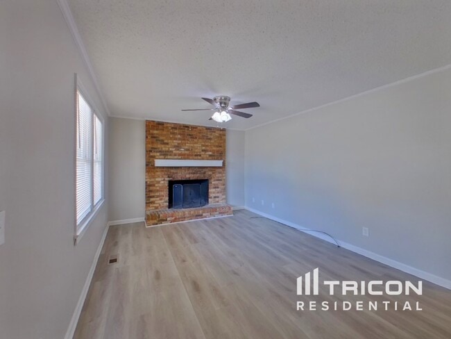 327 Westridge Rd in Elgin, SC - Building Photo - Building Photo