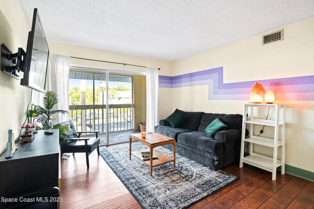963 Sonesta Ave NE-Unit -F206 in Palm Bay, FL - Building Photo