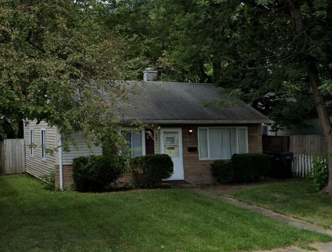 property at 1725 E Calvert St