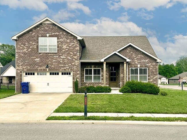 property at 1441 Hereford Blvd