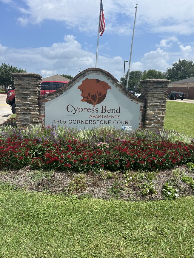 Cypress Bend