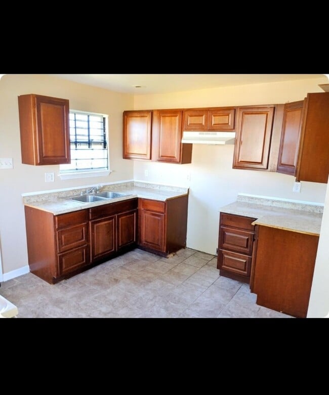 property at 1330 Alabo St