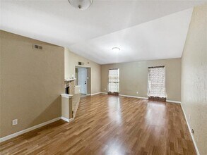 411 McKinley St in Cedar Hill, TX - Building Photo - Building Photo