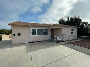 5525 Bolivar St in San Diego, CA - Building Photo - Building Photo