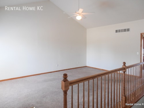 23509 W 73rd Terrace in Shawnee, KS - Building Photo - Building Photo