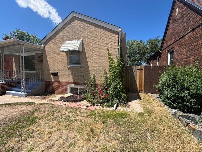 1808 E 19th St in Cheyenne, WY - Building Photo - Building Photo