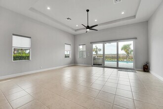 12582 Nautilus Cir in Palm Beach Gardens, FL - Building Photo - Building Photo