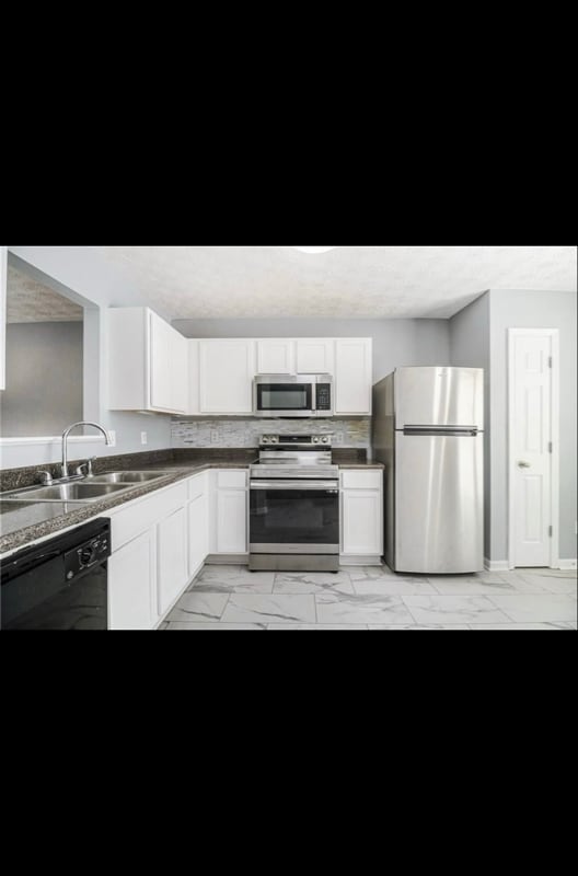 2418 Piering Dr