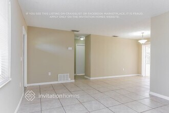 9100 NW 26th St in Sunrise, FL - Building Photo - Building Photo