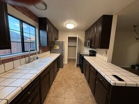 90 Meadow Terrace in Watsonville, CA - Building Photo