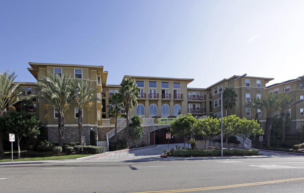 Villa Escondido 55+ Senior Community Apartments Escondido, CA