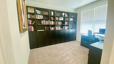 4081 Lotus St in Plainfield, IN - Building Photo - Building Photo