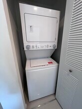 20421 NW 20th Ct, Unit A2 in Miami Gardens, FL - Building Photo - Building Photo