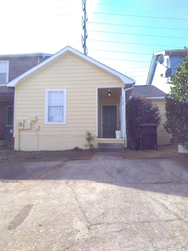 6127 Princeton Ave Morrow, GA Rentals
