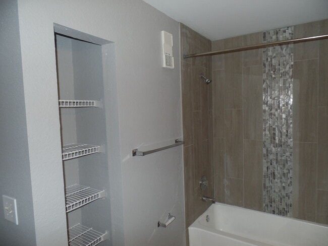 property at 3350 Pinewalk Dr N