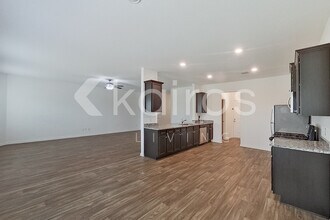 914 Shady Brk in New Braunfels, TX - Building Photo - Building Photo