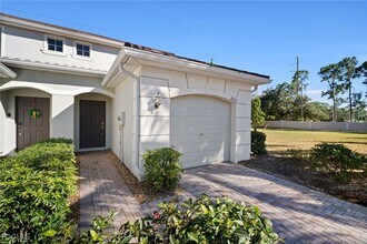 8535 Athena Ct in Lehigh Acres, FL - Building Photo - Building Photo