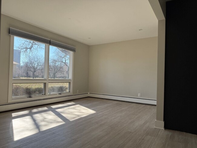 1525 Cherboneau Pl in Detroit, MI - Building Photo - Building Photo