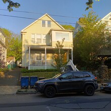 261 View St, Unit #2 in New Haven, CT - Building Photo - Building Photo