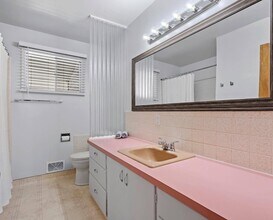 140 N 700 E, Unit Bleeding Heart B in Spanish Fork, UT - Building Photo - Building Photo
