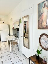 6334 SW 35th St in Miami, FL - Foto de edificio - Building Photo