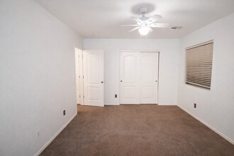 3514 S 81st Dr in Phoenix, AZ - Building Photo - Building Photo