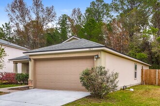 1972 Cherokee Cove Trail in Jacksonville, FL - Foto de edificio - Building Photo