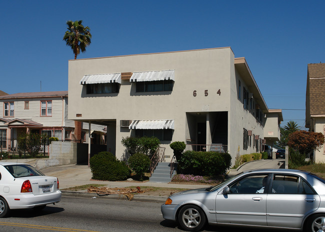 654 N Normandie in Los Angeles, CA - Building Photo - Building Photo