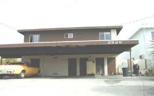 2826 10th St in San Pablo, CA - Foto de edificio - Building Photo