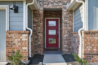31410 Hexan Hts Ln in Brookshire, TX - Foto de edificio - Building Photo