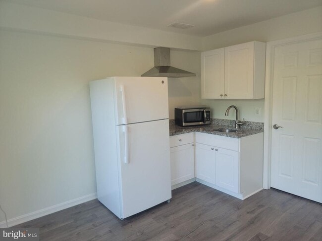 9620 Potters Hill Cir in Lorton, VA - Building Photo - Building Photo