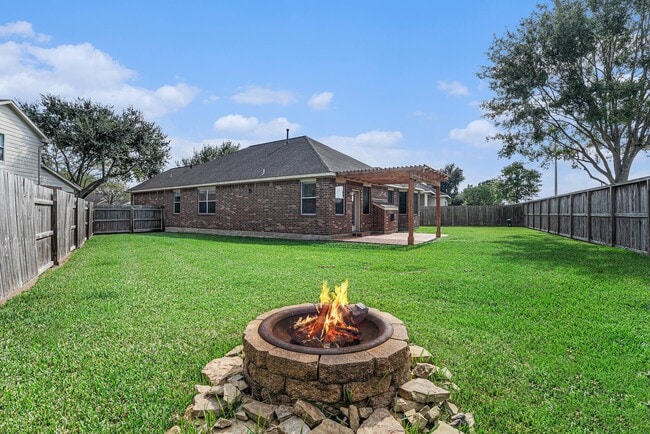 property at 405 Abbey Ln