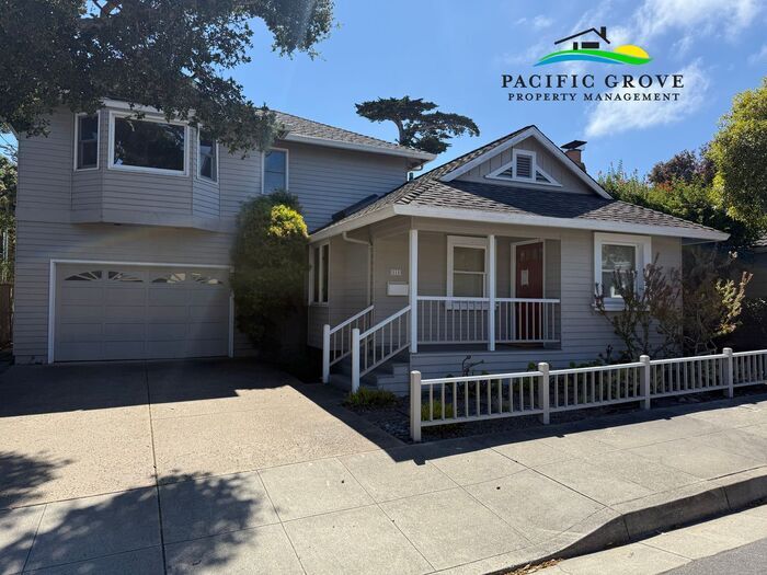 315 Granite St in Pacific Grove, CA - Building Photo