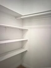 1359 Phelps Ave, Unit 8A in San Jose, CA - Building Photo - Building Photo