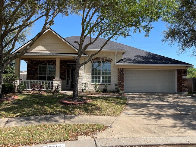 10714 Barker Lake