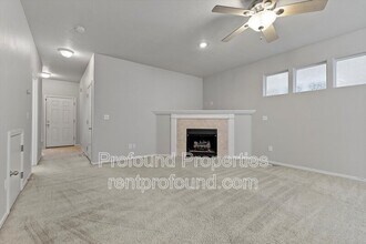 17634 SW September Ln in Beaverton, OR - Building Photo - Building Photo