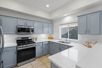 1786 Elm Ave in San Diego, CA - Building Photo - Building Photo