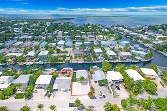 125 Gardenia St in Tavernier, FL - Building Photo - Building Photo