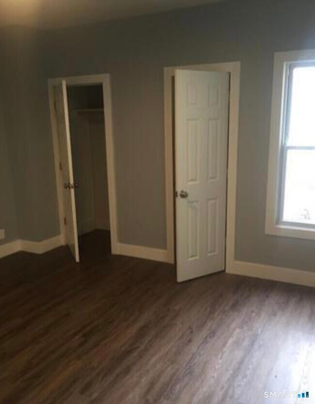 102 Lombard St in New Haven, CT - Building Photo - Building Photo