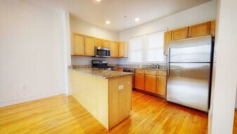 108 2nd St, Unit G-12 in Cambridge, MA - Building Photo