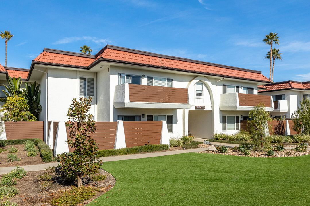 Villa Del Mar Apartments in Oceanside, CA - Foto de edificio