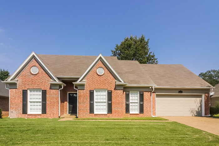 7638 Dexter Manor Dr in Memphis, TN - Building Photo